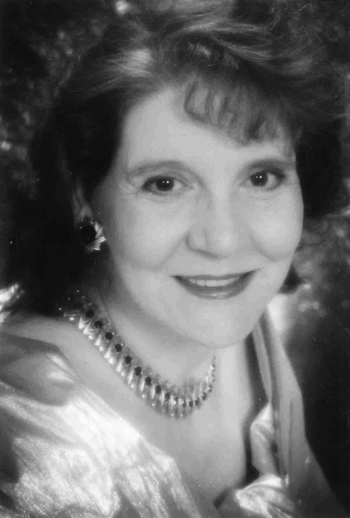 Carol A. Roberts, 74 Itemlive Itemlive