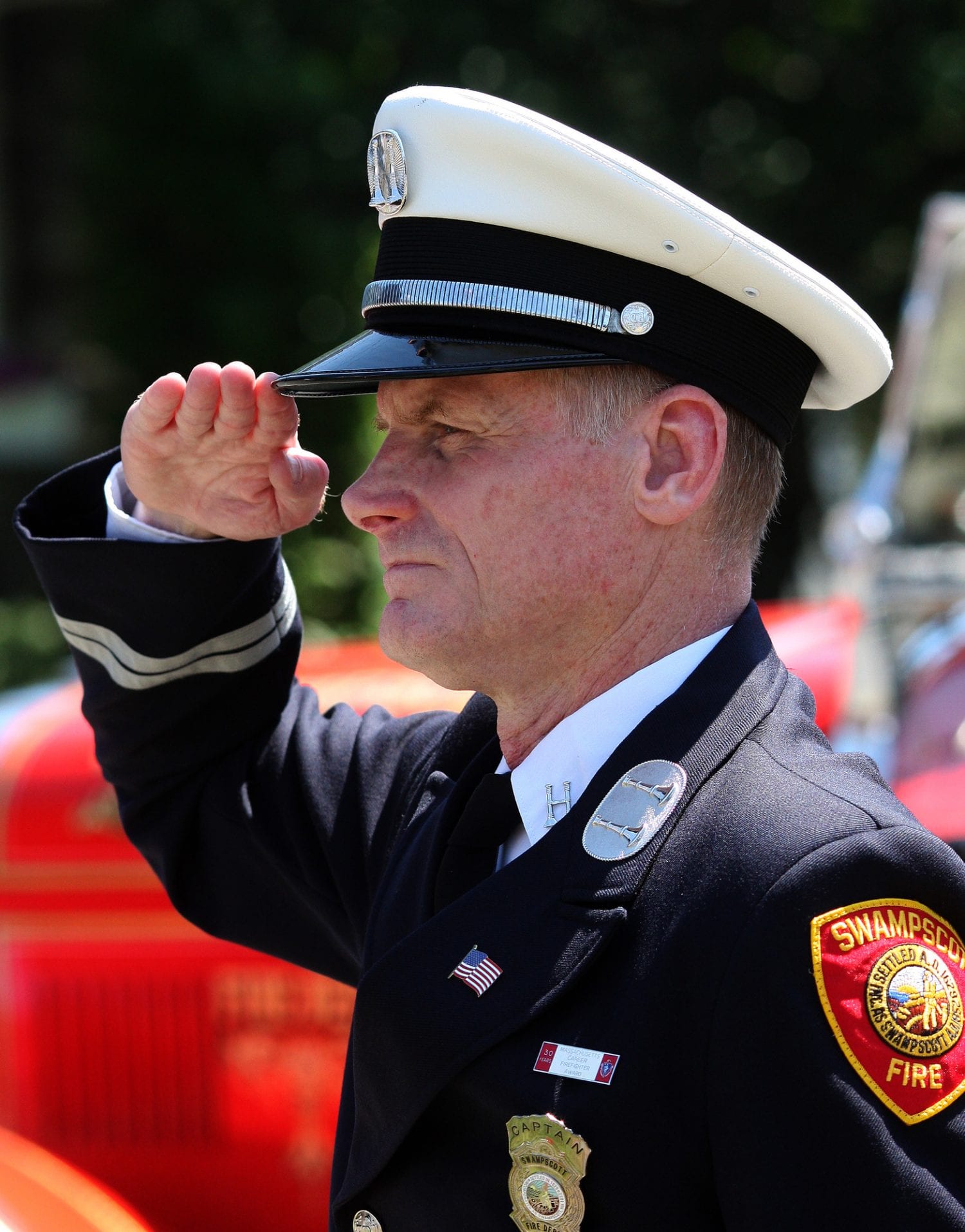 Swampscott Fire captain Kevin Thompson retires after 41 years