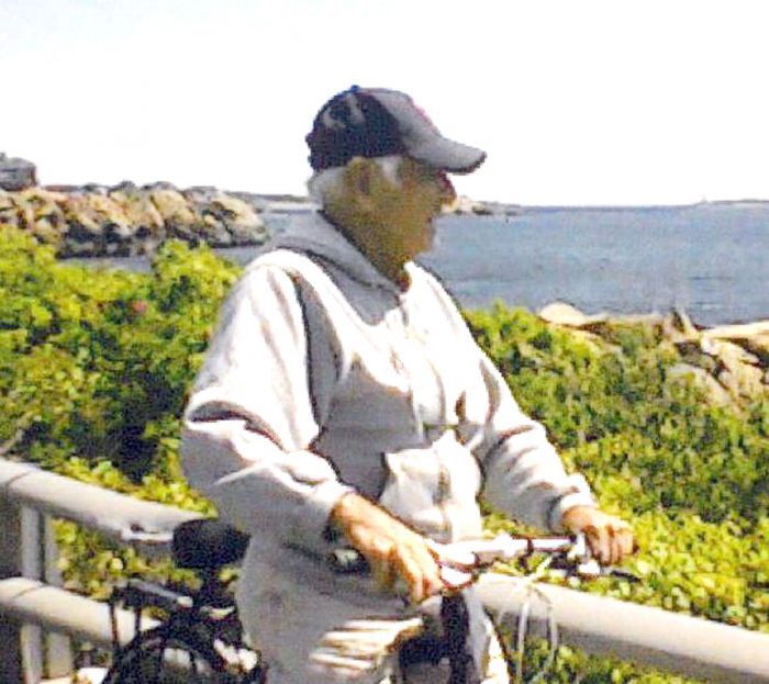 Raymond McGill