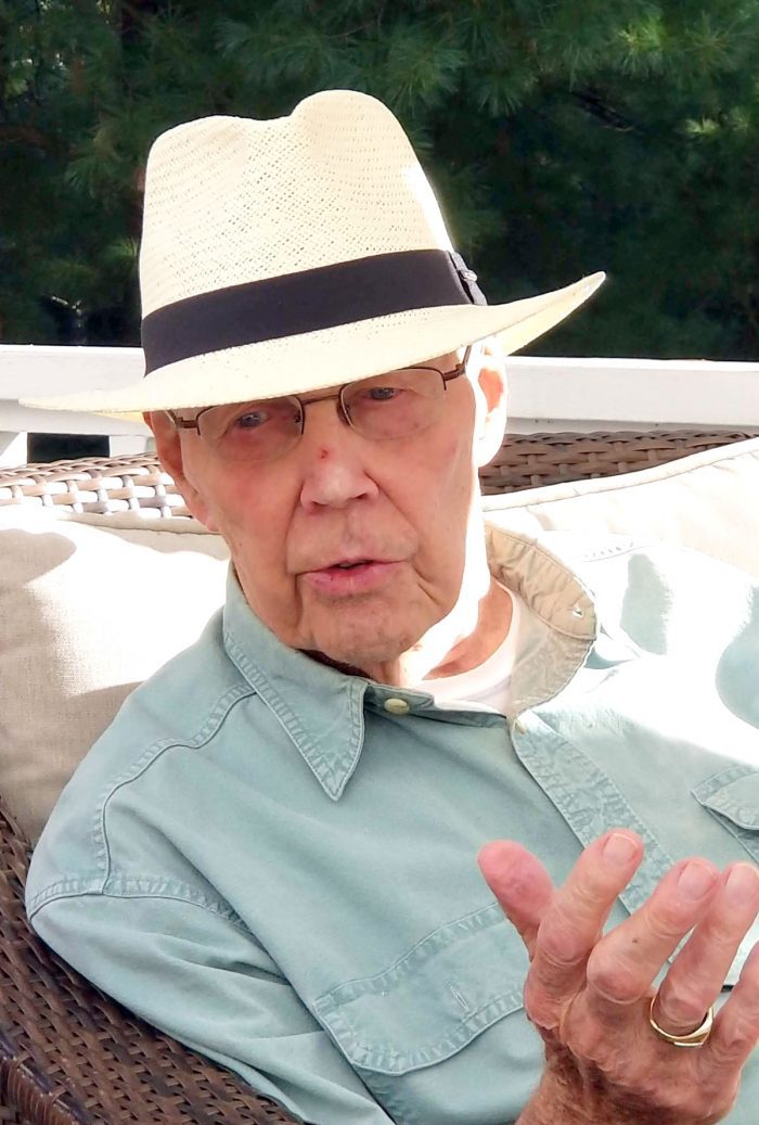 Roy Pearson, 94