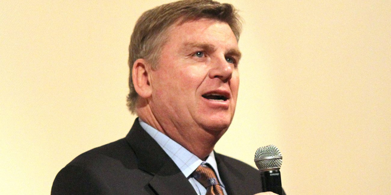 Swampscott native Mike Lynch stepping down as head sports anchor on