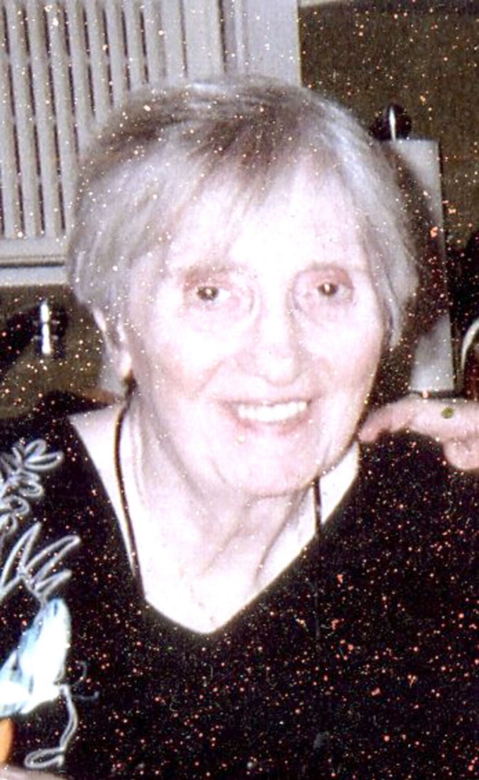 Ines Moquin, 84
