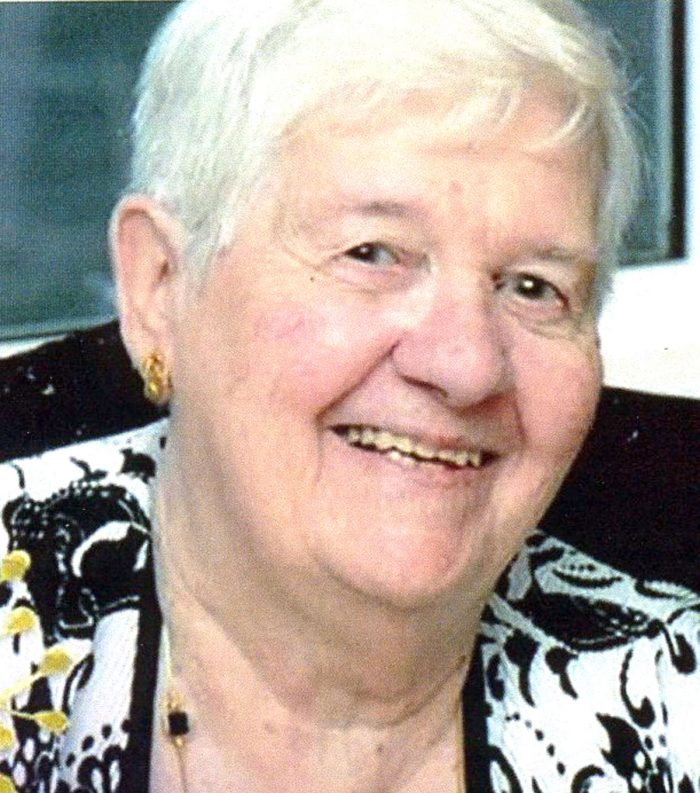 Iris E. Arsenault, 86