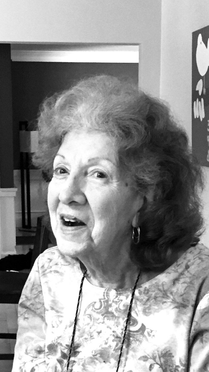 Sophie Vaciliou, 92
