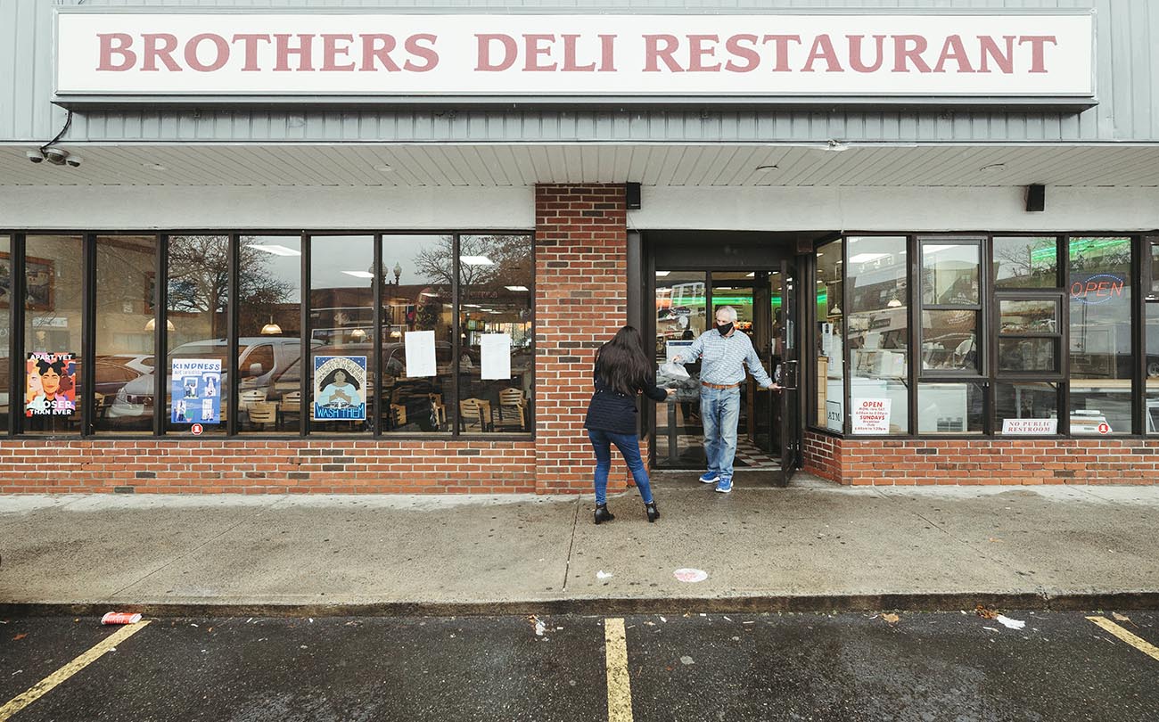 Brothers Deli Thanksgiving dinner handout Itemlive Itemlive