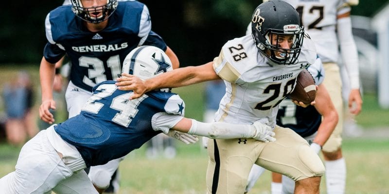 Bishop Fenwick football starts fast in win over Bishop Feehan
