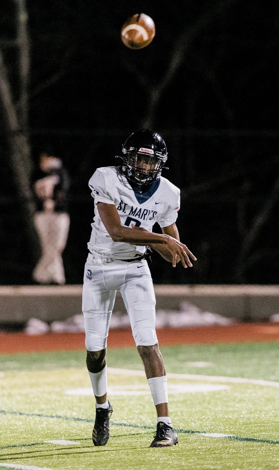 St. Mary’s football celebrates seniors with win over Millis Itemlive