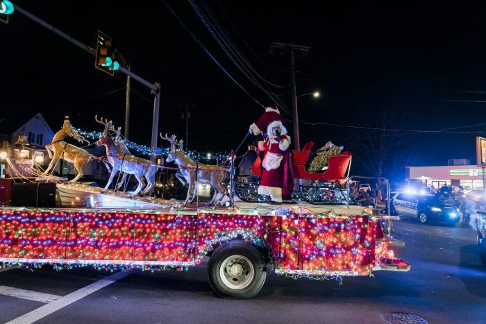 Lynn Christmas Parade 2022 Gallery: Lynn Christmas Parade - Itemlive : Itemlive