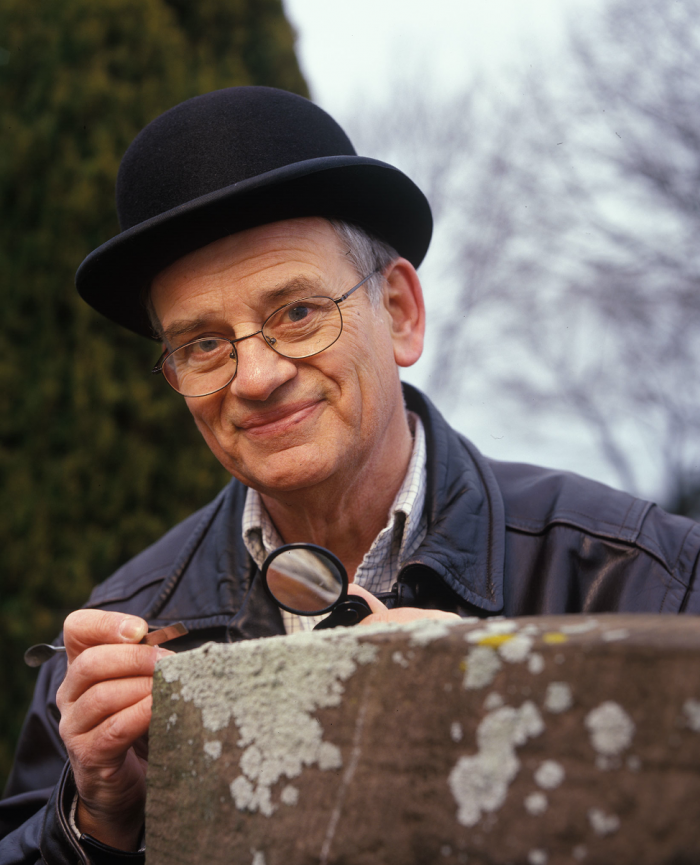 Douglas E. Everleigh, 86